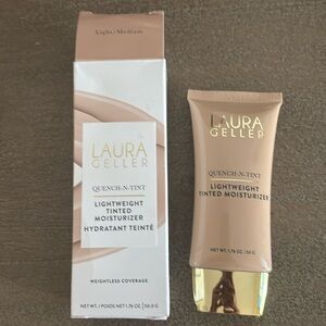 New in Box Laura Geller “Quench-N-Tint” Tinted Moisturizer 1.76 oz